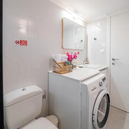 Casa Aidonis 아파트 아카라비