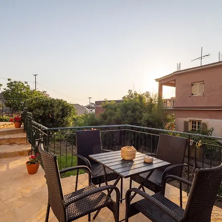 Casa Aidonis *